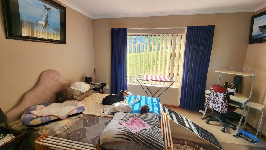 4 Bedroom Property for Sale in Dana Bay Western Cape